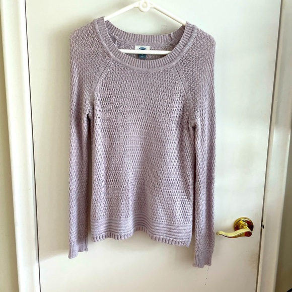 Old Navy Sweater - Picture 1 of 3